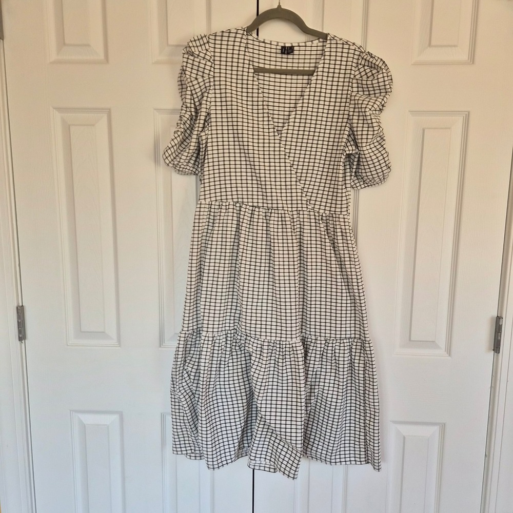 Vero Moda VMSIE‎ Grid Check Puff Sleeve Tiered Wrap Midi Small Cottagecore